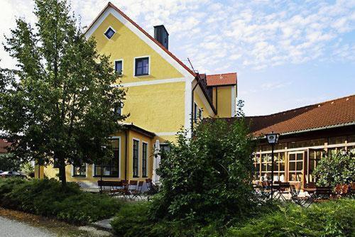 Hotel Landgasthof Gschwendtner Allershausen Exterior photo